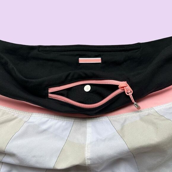 Lululemon‎ Groovy Run Short Gingham Tan Pink Black Size 6 - Picture 5 of 7